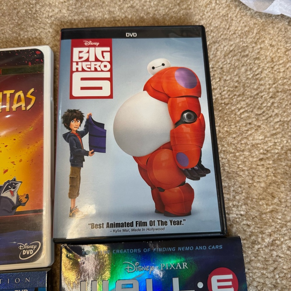 Disney 8 DVD Collections In Bundle - Picture 3 of 8